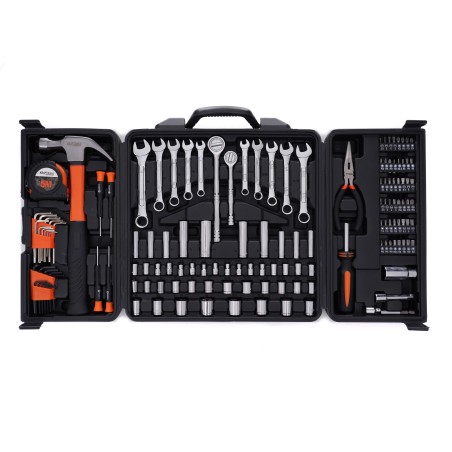 Zestaw narzędzi140 el. KD10462