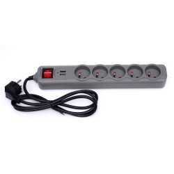 Przedłużacz z  gniazdami USB  1,5m KD4033