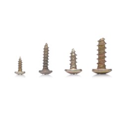 Zestaw wkrętów i podkładek do karoserii 170szt. KD10497