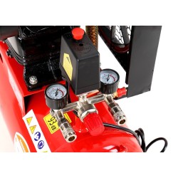 Kompresor olejowy 50L 2,8kW / 8bar 2 Tłoki KD403