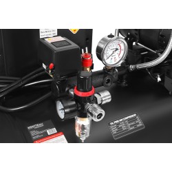 Kompresor bezolejowy 200L 3x2200W + separator i manometr z gliceryną KD4084