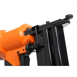 Gwoździarka pneumatyczna KD1428